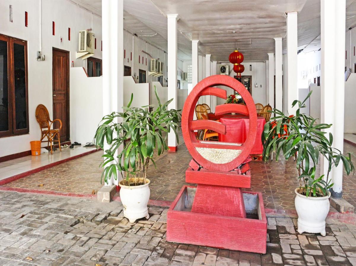 Oyo 91416 Puri 88 Homestay クパン エクステリア 写真